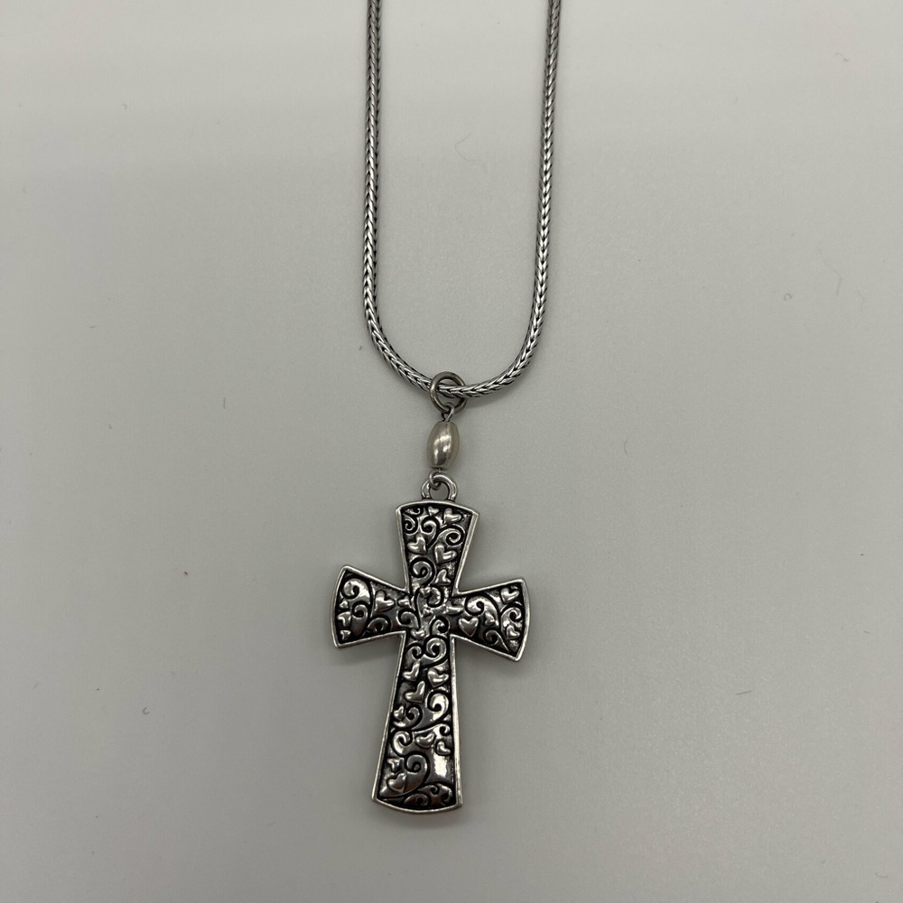 Trusting Cross Hope by Halle Joy